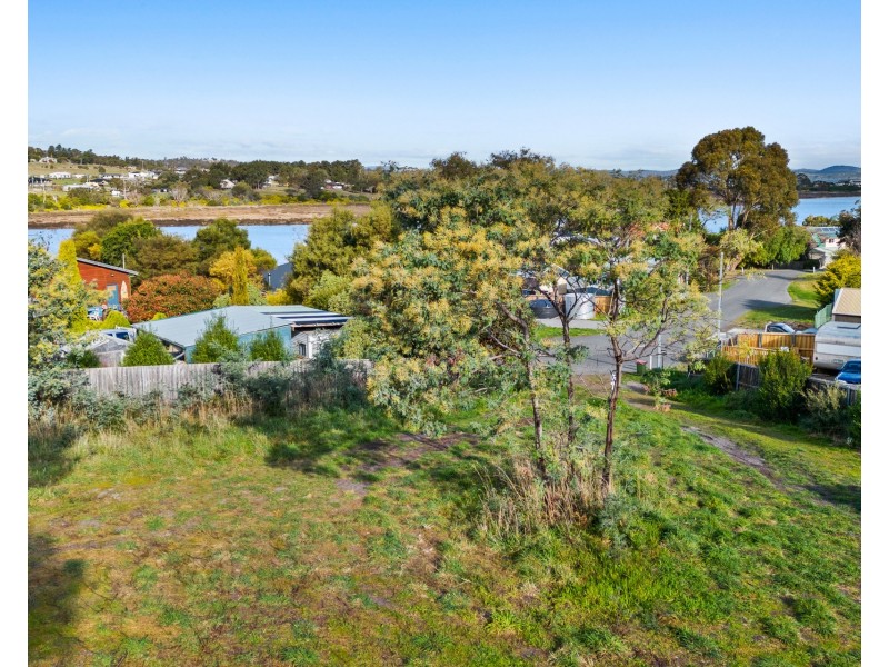 58 Erle Street, Carlton River TAS 7173