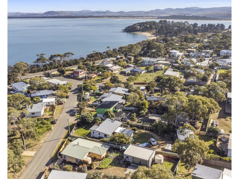 10 Reninna Street, Dodges Ferry TAS 7173