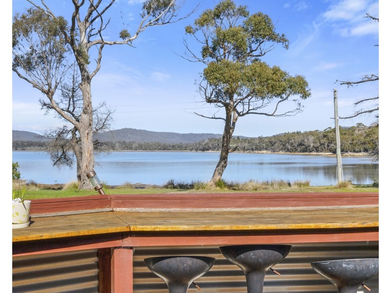 14 Cliffords Road, Saltwater River TAS 7186