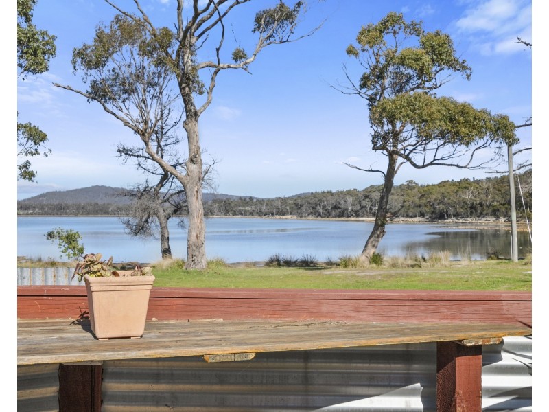 14 Cliffords Road, Saltwater River TAS 7186