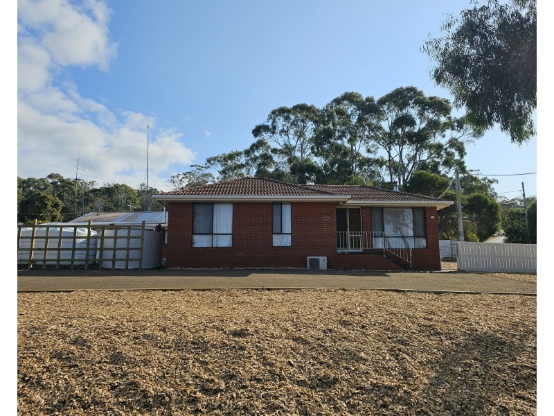 18 Falcon Street, Primrose Sands TAS 7173