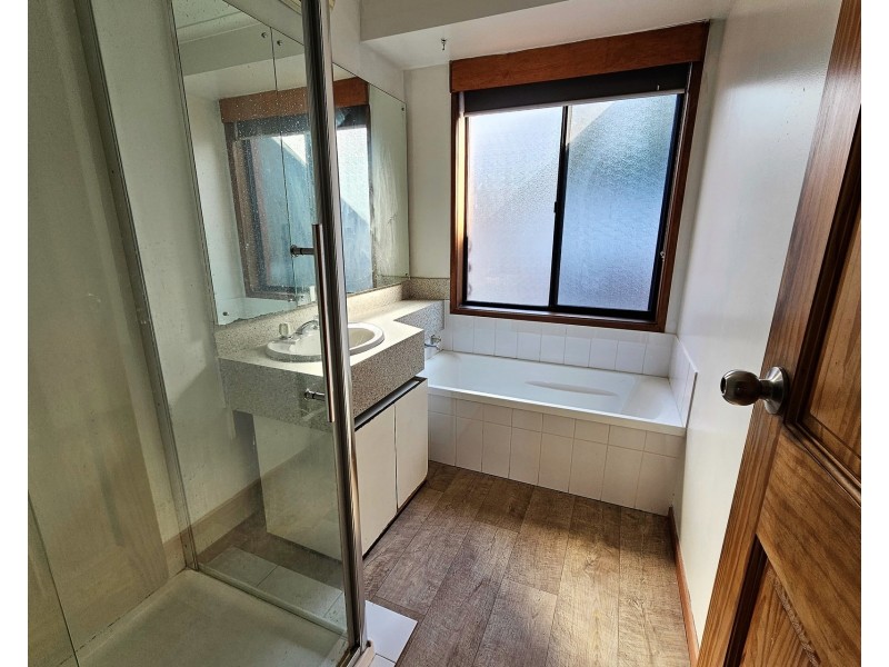 18 Falcon Street, Primrose Sands TAS 7173