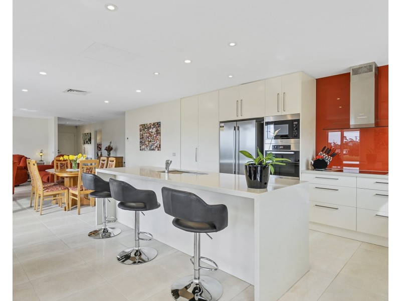 154 Arthur Highway, Dunalley TAS 7177