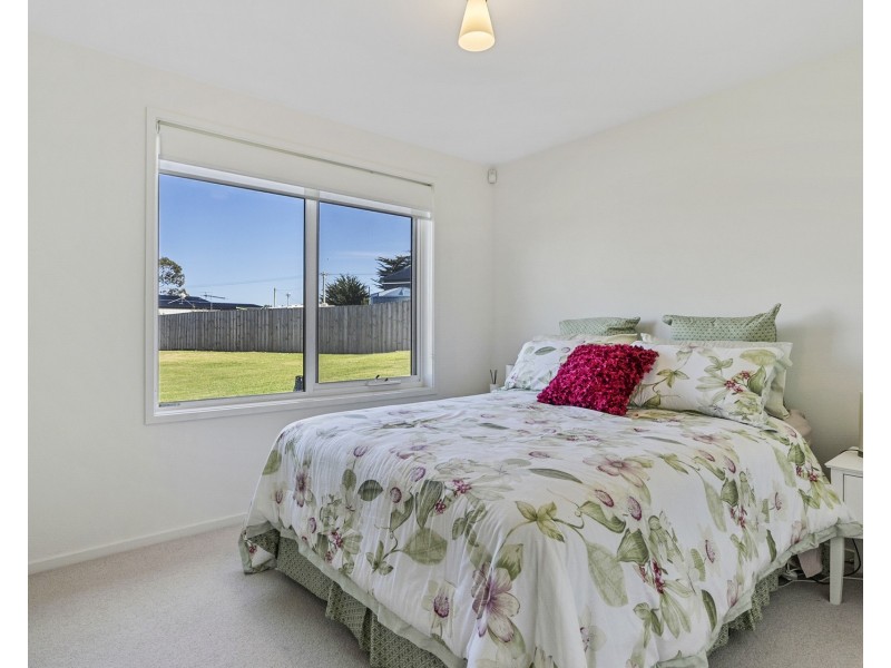 154 Arthur Highway, Dunalley TAS 7177