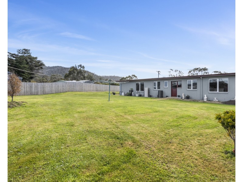 154 Arthur Highway, Dunalley TAS 7177