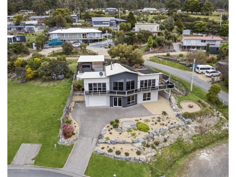2 Caribbean Court, Eaglehawk Neck TAS 7179