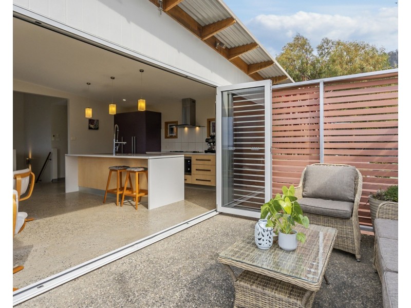 2 Caribbean Court, Eaglehawk Neck TAS 7179