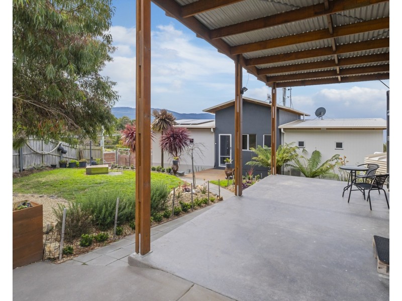 2 Caribbean Court, Eaglehawk Neck TAS 7179