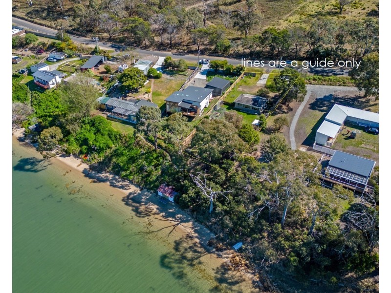 559 Shark Point Road, Penna TAS 7171