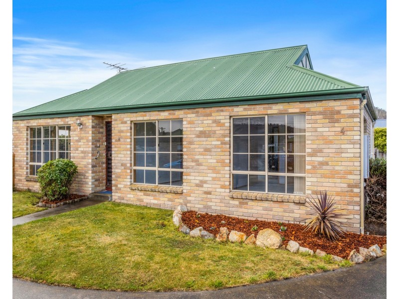 4/3 Church Street, Rokeby TAS 7019