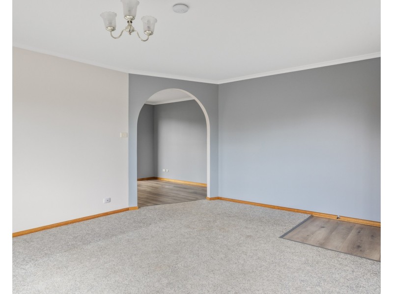 4/3 Church Street, Rokeby TAS 7019