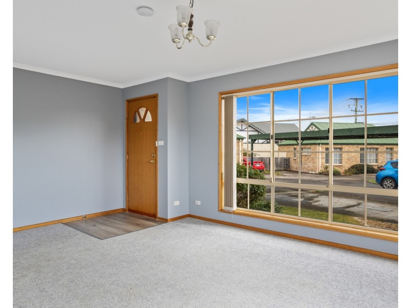 4/3 Church Street, Rokeby TAS 7019