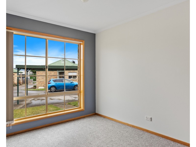 4/3 Church Street, Rokeby TAS 7019