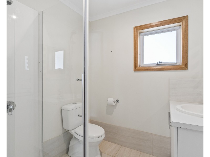 8 Sloping Main Drive, Sloping Main TAS 7186