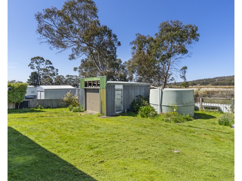 8 Sloping Main Drive, Sloping Main TAS 7186