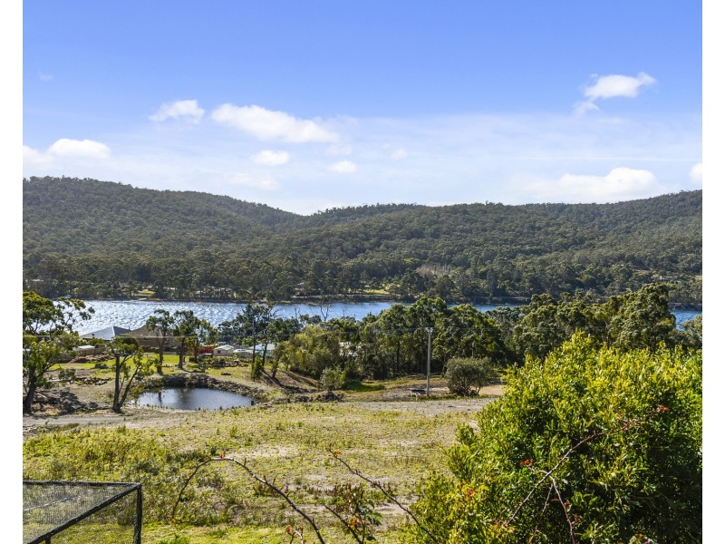 30 Ferntree Road, Eaglehawk Neck TAS 7179