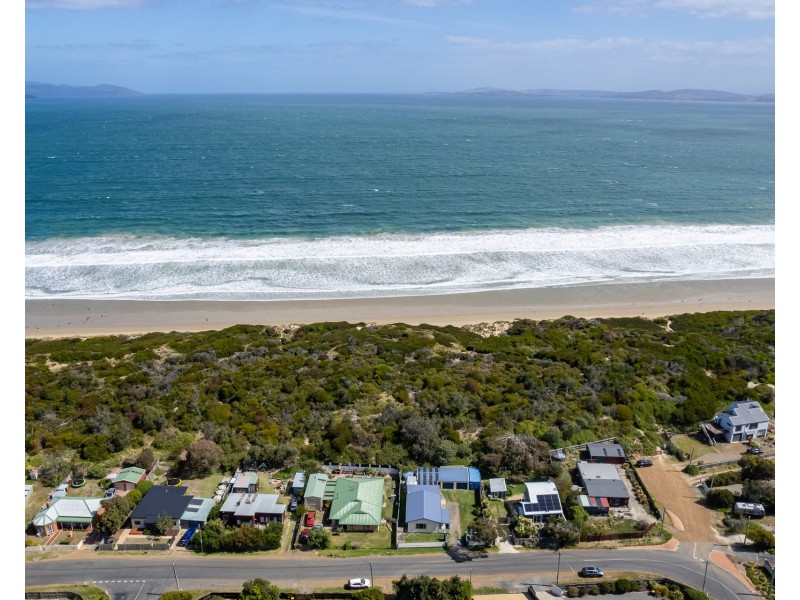 153 Carlton Beach Road, Dodges Ferry TAS 7173