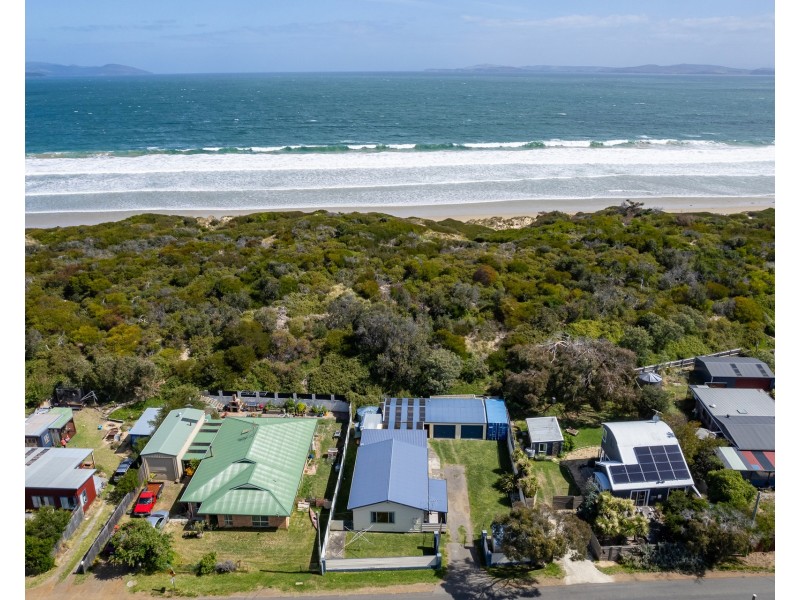 153 Carlton Beach Road, Dodges Ferry TAS 7173