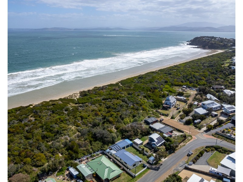 153 Carlton Beach Road, Dodges Ferry TAS 7173