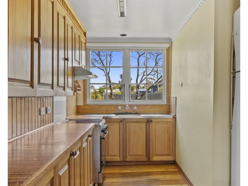 120 Arthur Highway, Dunalley TAS 7177