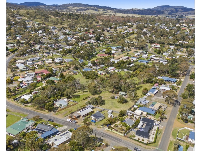 6 Moomere Street, Carlton TAS 7173