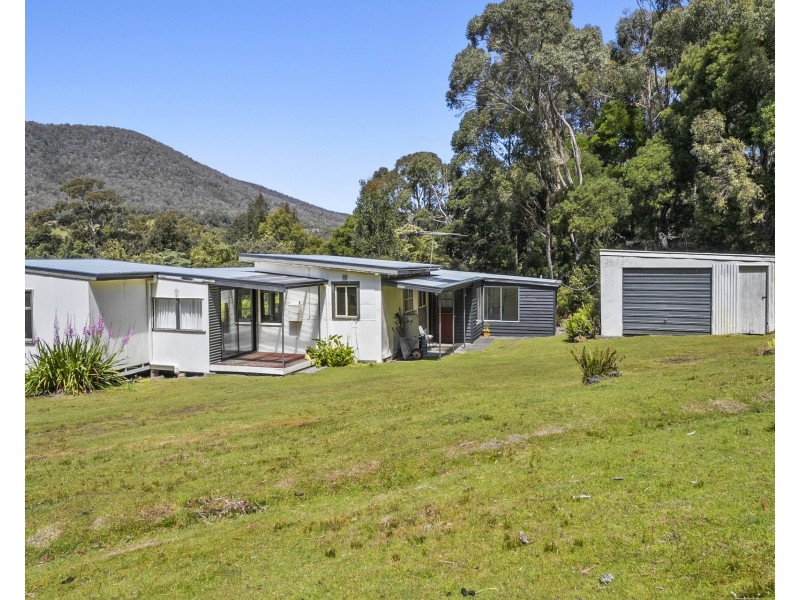 88 Old Jetty Road, Eaglehawk Neck TAS 7179