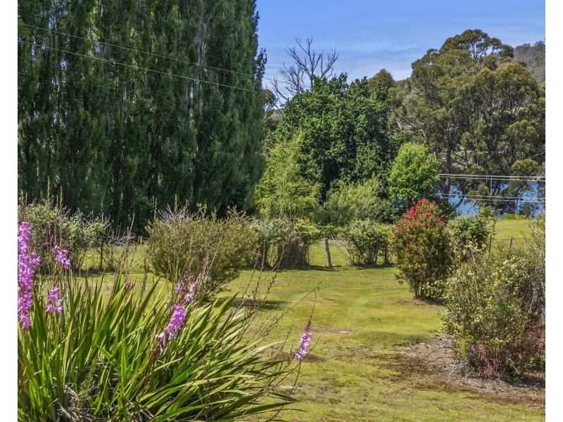 88 Old Jetty Road, Eaglehawk Neck TAS 7179