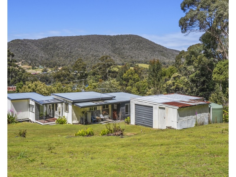 88 Old Jetty Road, Eaglehawk Neck TAS 7179