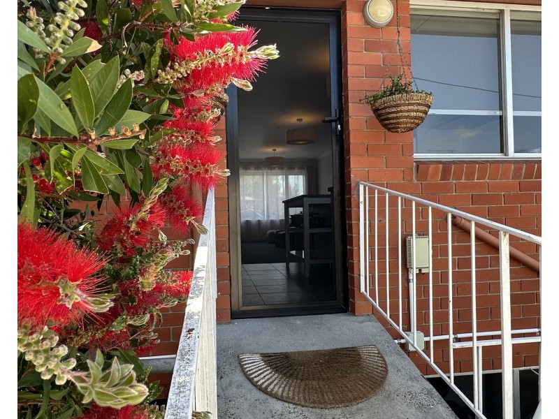 1/8 Wallace Avenue, Lenah Valley TAS 7008