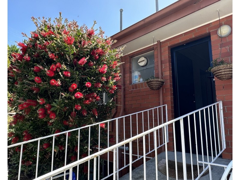 1/8 Wallace Avenue, Lenah Valley TAS 7008