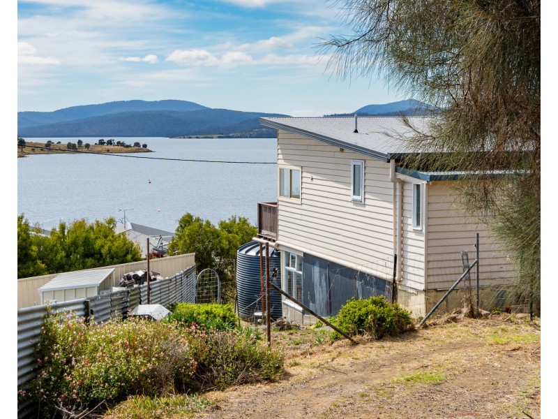 54 Bay Road, Boomer Bay TAS 7177