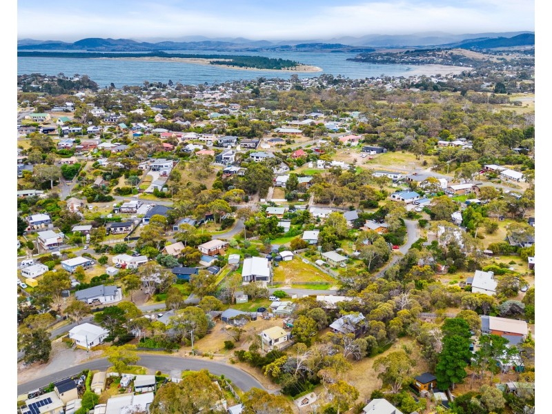 14 and 16 Ridge Road, Dodges Ferry TAS 7173
