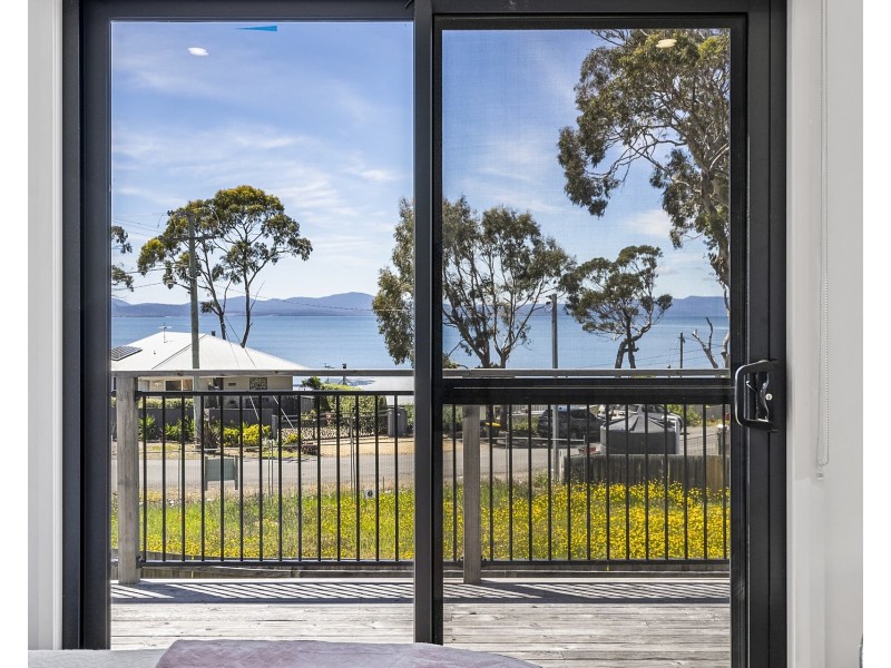 9 Lantana Place, Primrose Sands TAS 7173