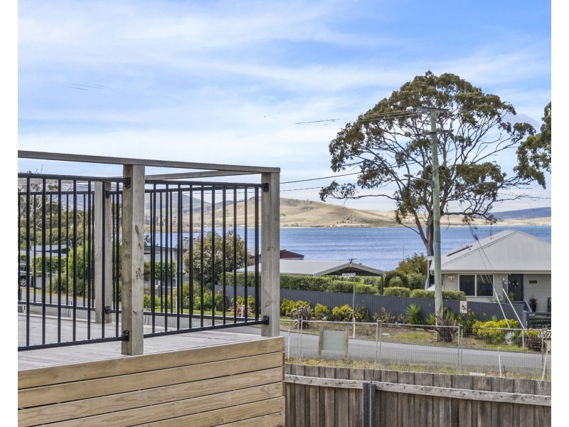 9 Lantana Place, Primrose Sands TAS 7173
