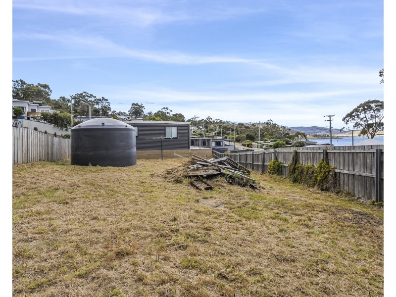 9 Lantana Place, Primrose Sands TAS 7173