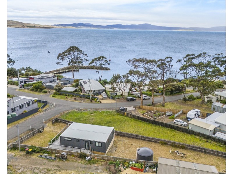 9 Lantana Place, Primrose Sands TAS 7173