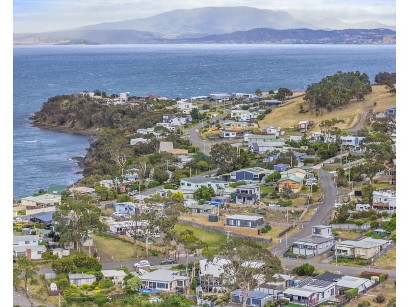 9 Lantana Place, Primrose Sands TAS 7173