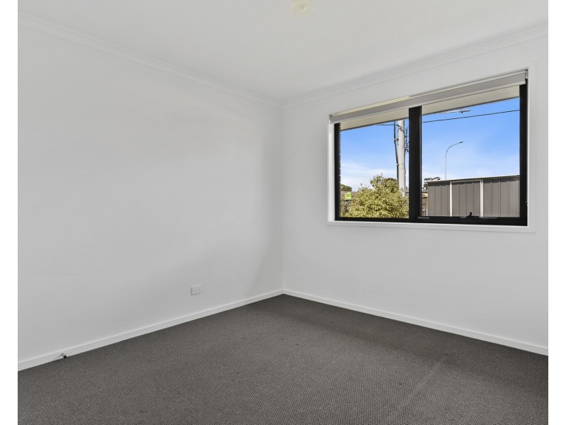 1B Raynors Road, Midway Point TAS 7171