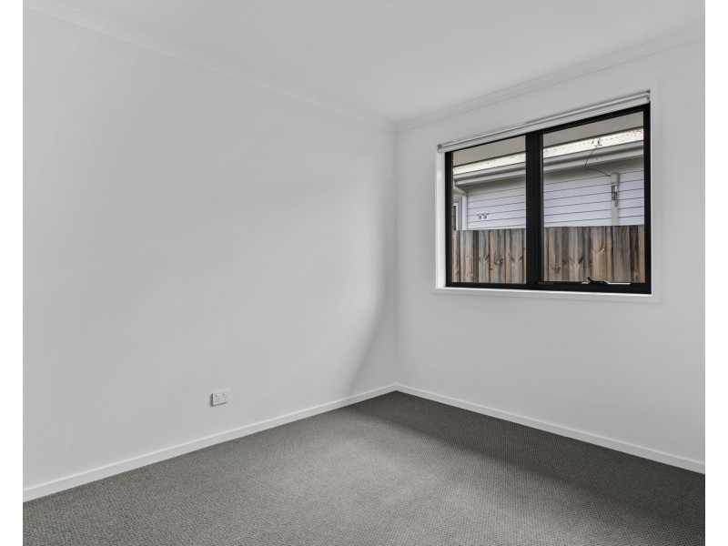 1B Raynors Road, Midway Point TAS 7171