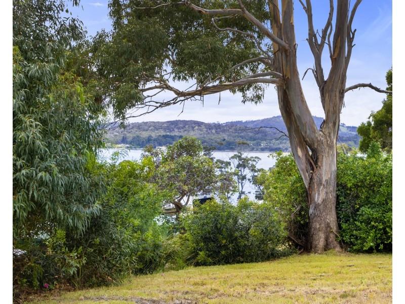 34 Free Street, White Beach TAS 7184