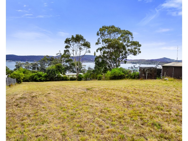 34 Free Street, White Beach TAS 7184