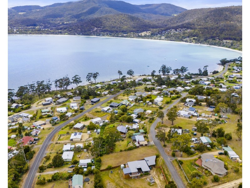 34 Free Street, White Beach TAS 7184