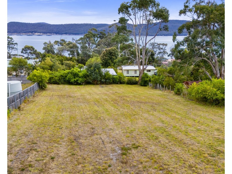 34 Free Street, White Beach TAS 7184