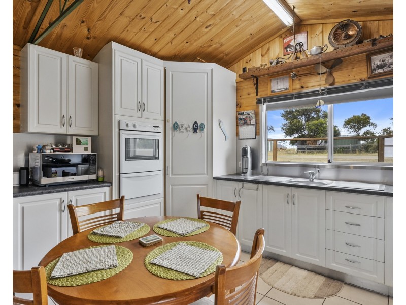 15 Cliffords Road, Saltwater River TAS 7186