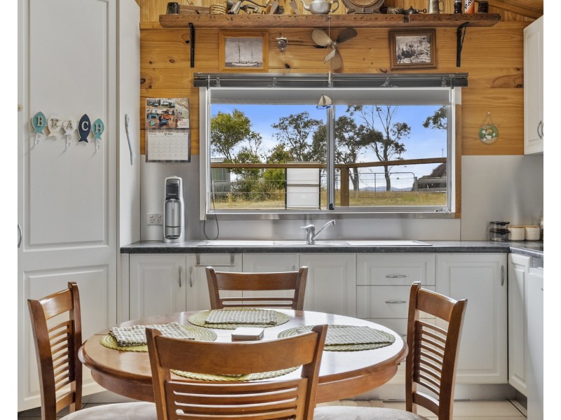 15 Cliffords Road, Saltwater River TAS 7186