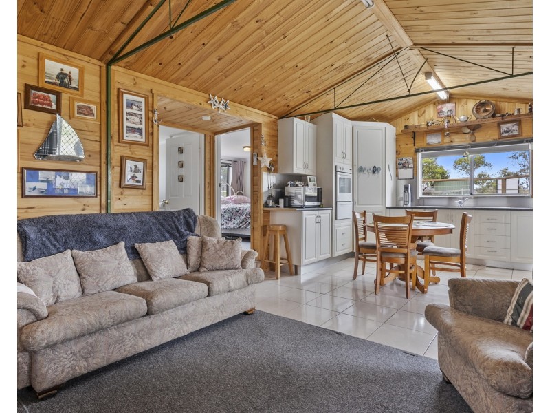 15 Cliffords Road, Saltwater River TAS 7186