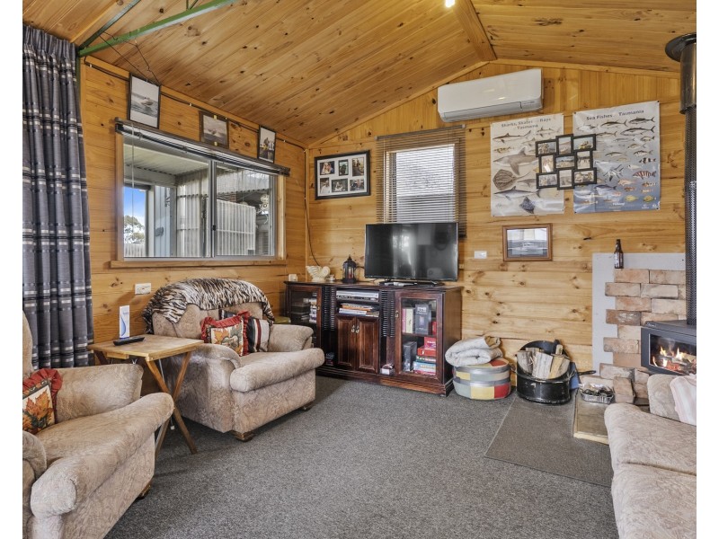 15 Cliffords Road, Saltwater River TAS 7186