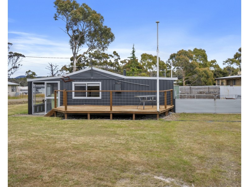 15 Cliffords Road, Saltwater River TAS 7186