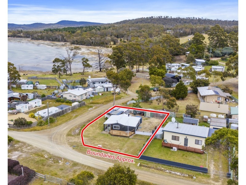 15 Cliffords Road, Saltwater River TAS 7186
