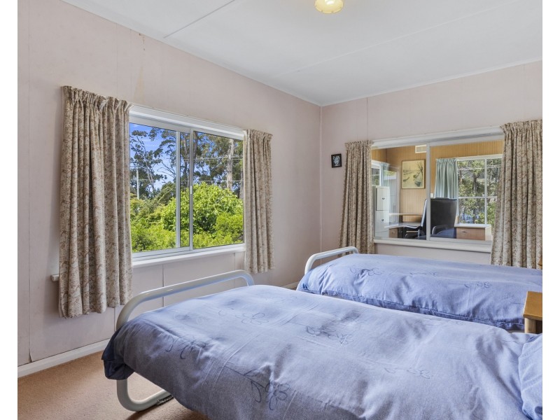 104 Old Jetty Road, Eaglehawk Neck TAS 7179